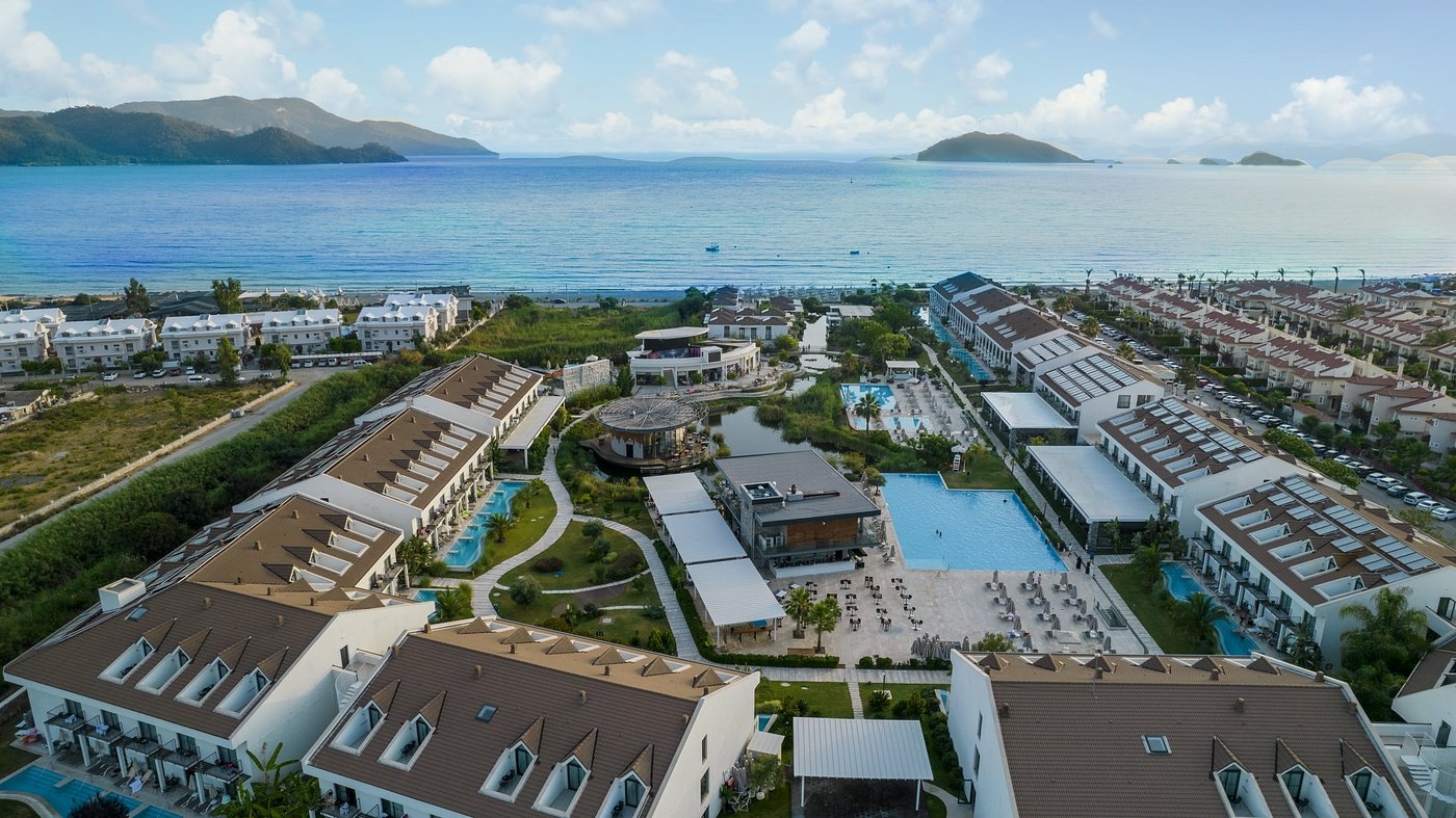 Семейные отели в Фетхие: где удобно отдыхать с детьми