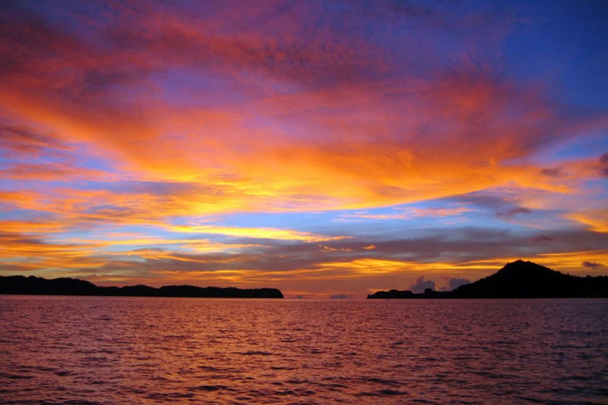 Морская прогулка на закате в Фетхие